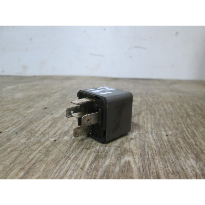  Реле (прочие) к  Fiat  Punto,  1998