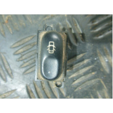  Кнопка центрального замка к  Renault  Laguna,  1998