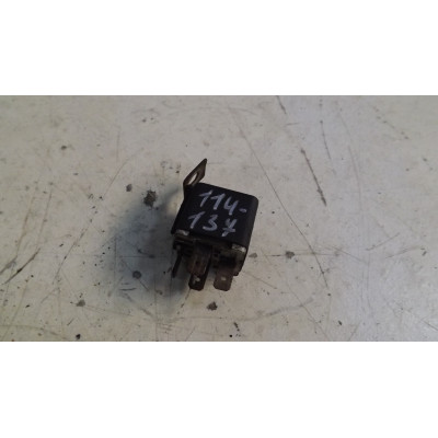  Реле (прочие) к  Audi  100,  1988