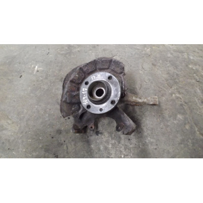  Кулак поворотный правый к  Volkswagen  Golf,  1994