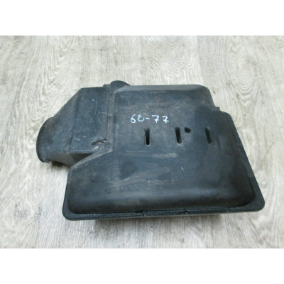  Корпус воздушного фильтра к  Renault  Scenic,  1999