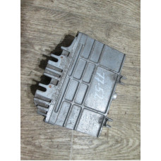 Блок управления двигателем к  Volkswagen  Golf,  1996