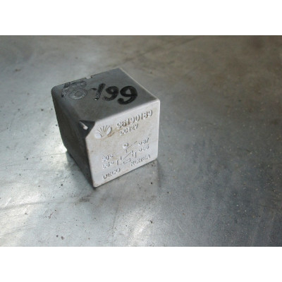  Реле (прочие) к  Daewoo  Nubira,  1997