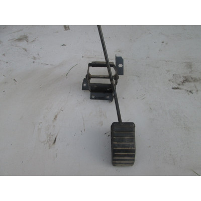  Педаль газа к  Audi  100,  1985