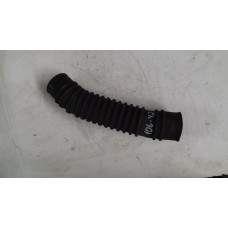  Патрубок воздушного фильтра к  Ford  Escort,  1998