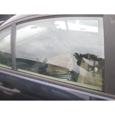  Стекло двери задней правой к  BMW  3 E46,  1998