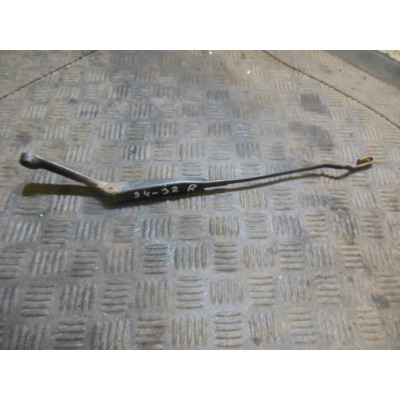  Щеткодержатель (поводок стеклоочистителя, дворник) к  Opel  Vectra,  1998