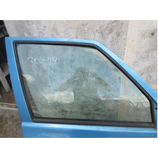  Стекло двери передней правой к  Skoda  Felicia,  1997