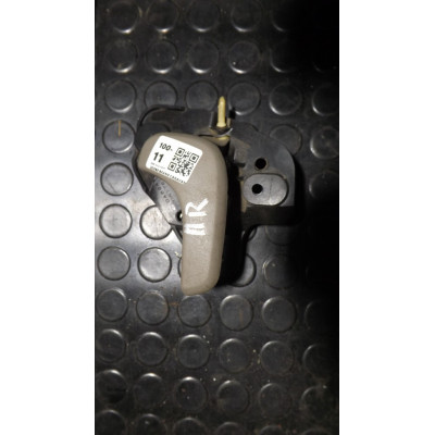  Ручка внутренняя передняя правая к  Dodge  Grand Caravan,  2002