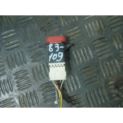  Кнопка аварийной сигнализации к  Renault  Laguna,  1998