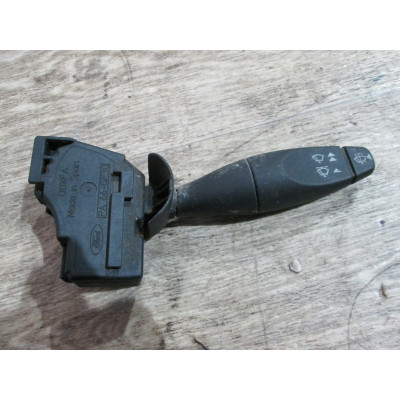  Переключатель дворников к  Ford  Focus,  2002