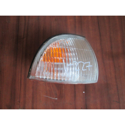  Поворотник правый к  Daewoo  Nexia,  1997