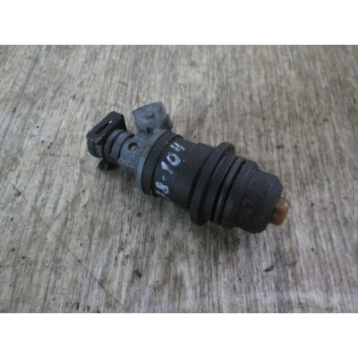  Форсунка к  Audi  80,  1994
