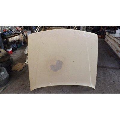  Капот к  Audi  100,  1986