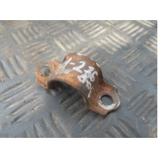  Крепление втулки стабилизатора к  Mitsubishi  Galant,  1998