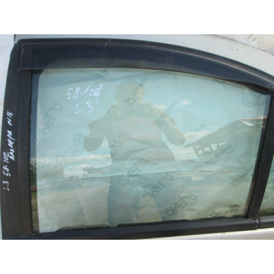  Стекло двери задней левой к  Nissan  Almera,  2000