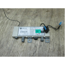  Усилитель антенны к  BMW  7 E38,  1999