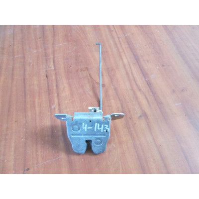  Замок багажника к  Mercedes  C W202,  1998