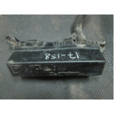  Блок реле к  Nissan  Primera,  1993