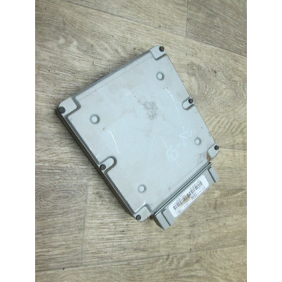  Блок управления двигателем к  Ford  Fiesta,  1999