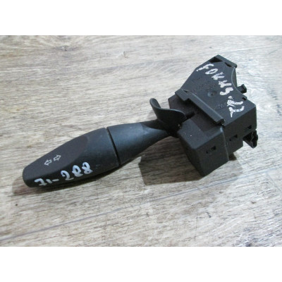  Переключатель поворотов к  Ford  Focus,  2001