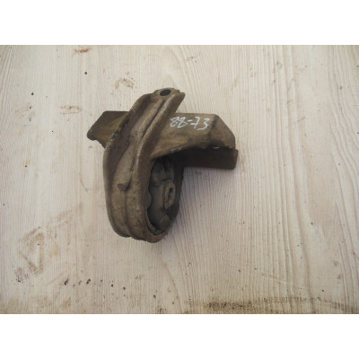  Кронштейн двигателя к  Renault  Megane,  1997