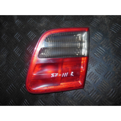  Фонарь крышки багажника правый к  Mercedes  E W210,  2001