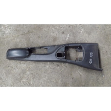  Консоль салона (кулисная часть) к  Ford  Escort,  1998