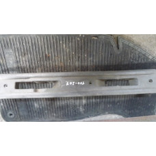  Пластик салазок сиденья к  Dodge  Grand Caravan,  2002