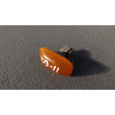  Повторитель передний левый к  Nissan  Primera,  1997