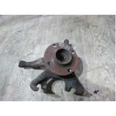  Кулак поворотный левый к  Volkswagen  Golf,  1995