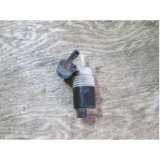  Насос (моторчик) омывателя стекла к  Volkswagen  Golf,  1995