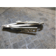  Петля капота правая к  Opel  Vectra,  1998