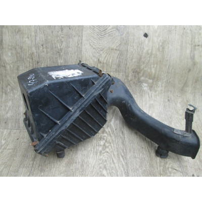  Корпус воздушного фильтра к  Nissan  Primera,  1994