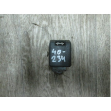  Ручка открывания капота к  Mitsubishi  Space Wagon,  1996