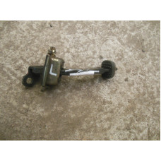  Ограничитель открывания двери передней к  Daewoo  Lanos,  1998