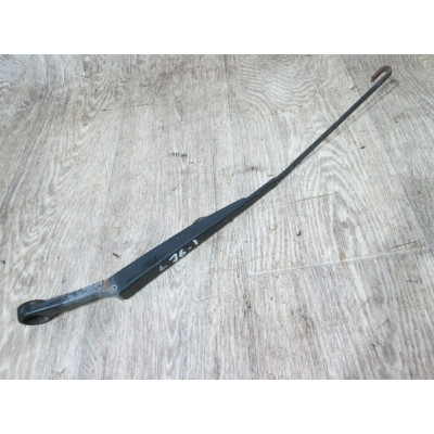  Щеткодержатель (поводок стеклоочистителя, дворник) к  Fiat  Brava,  1998