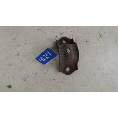  Крепление втулки стабилизатора к  Audi  100,  1986