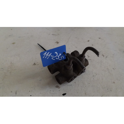  Распределитель тормозной силы к  Daewoo  Leganza,  1997