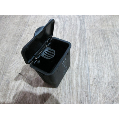  Пепельница к  Opel  Zafira,  2002