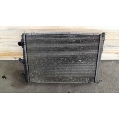  Радиатор (основной) к  Renault  Laguna,  1997