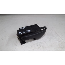  Ручка внутренняя передняя правая к  Volkswagen  Golf,  1994