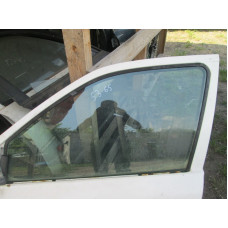  Стекло двери передней левой к  Ford  Mondeo,  1996