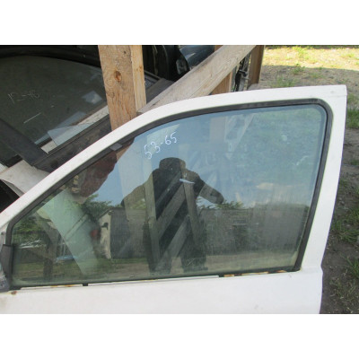  Стекло двери передней левой к  Ford  Mondeo,  1996
