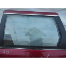  Стекло двери задней левой к  Toyota  Camry,  1993