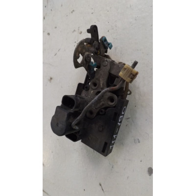  Замок двери передней правой к  Daewoo  Leganza,  1997