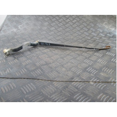  Щеткодержатель (поводок стеклоочистителя, дворник) к  Mitsubishi  Galant,  1998