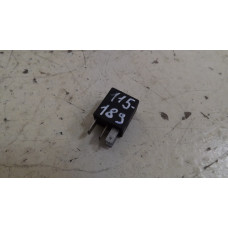  Реле (прочие) к  Opel  Astra,  1996