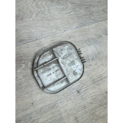  Заглушка к  Ford  Escort,  1998