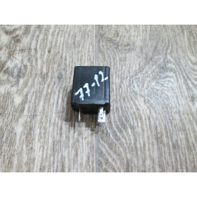  Реле (прочие) к  Volkswagen  Golf,  1996